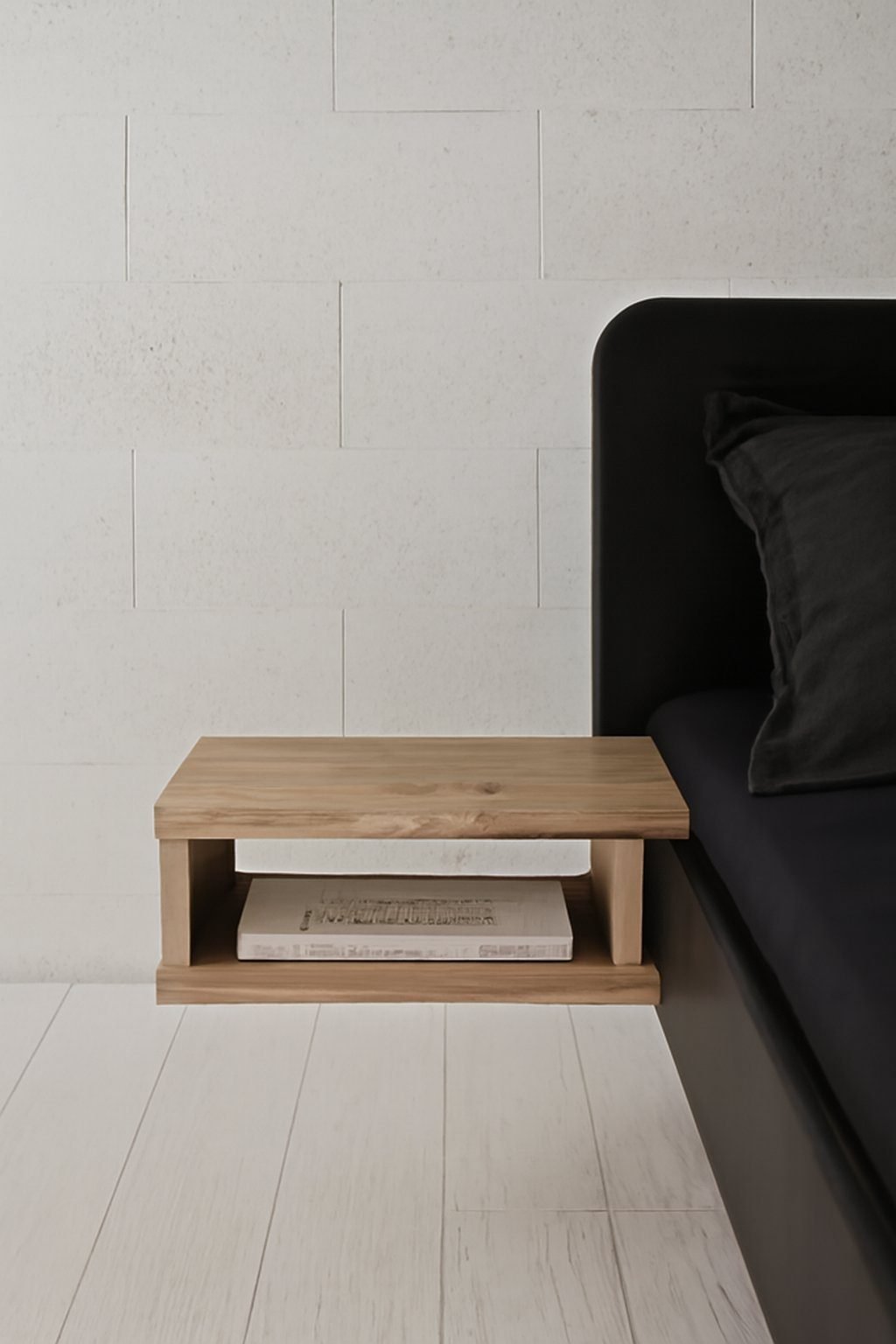 Pakabinama lovos spintelė