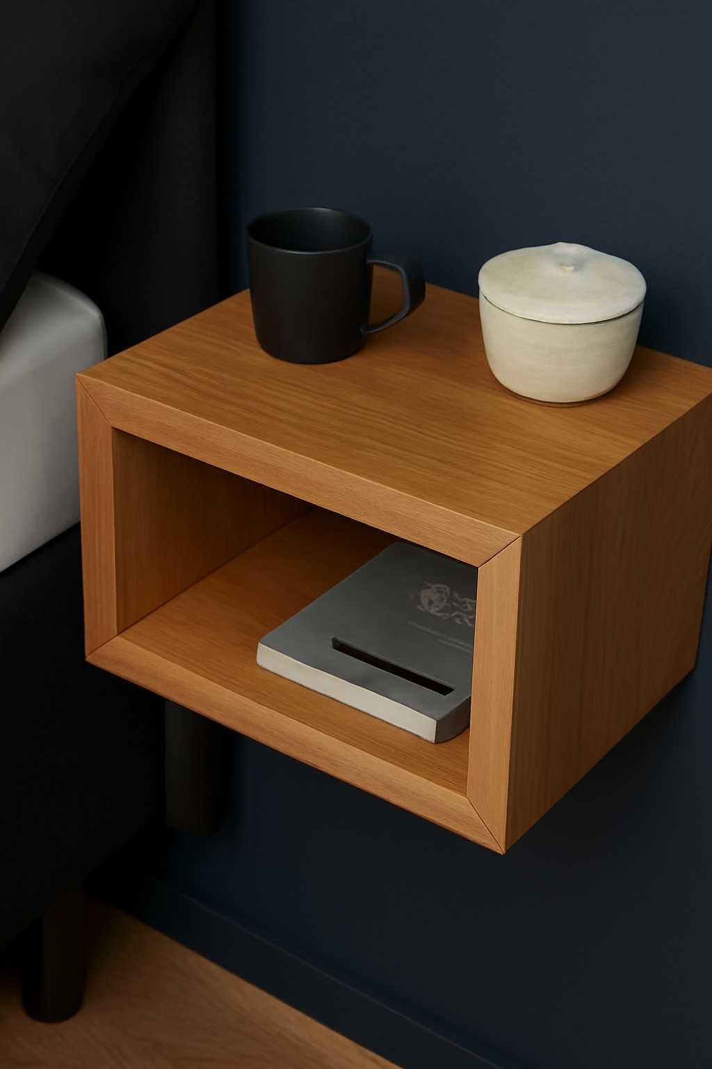 Pakabinama spintelė