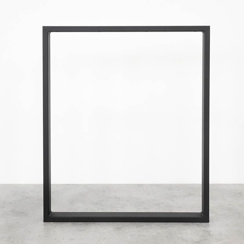 Metalines stalo kojos