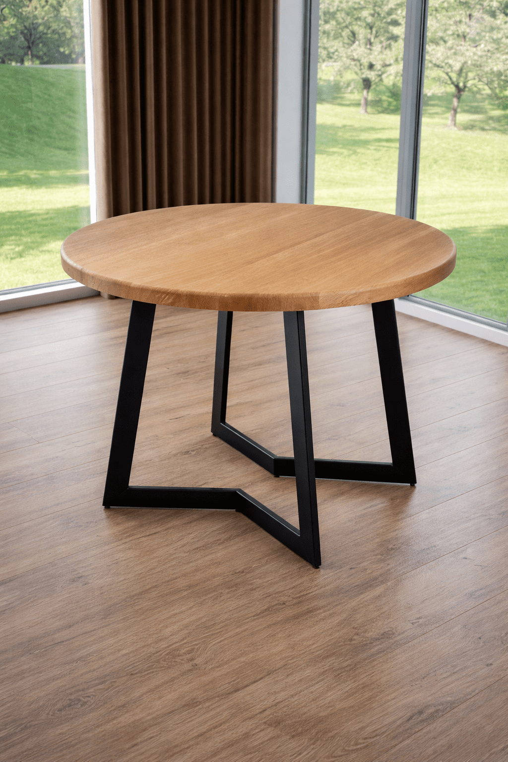 Ažuolo masyvo valgomojo stalas